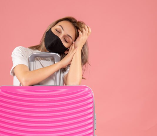 What Causes Jet Lag and What Can You Do to Prevent the Symptoms?