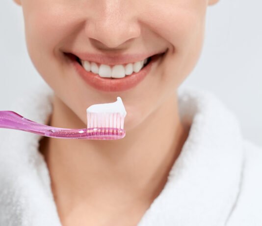 8 Ways to Keep Your Teeth Healthy