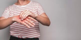 Natural Ways to Reduce Uric Acid in the Body; Its Symptoms and Causes