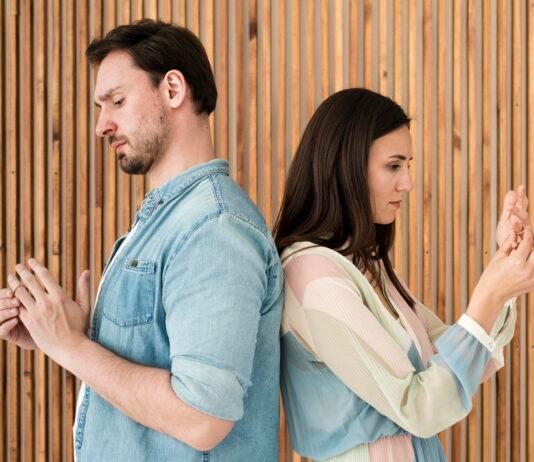 Is Your Relationship Toxic? Signs and How to Cope