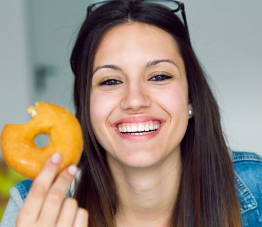 What to Do to Keep Gums Healthy?