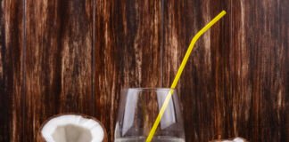 Coconut Water vs. Sugarcane Juice: Which is healthier?