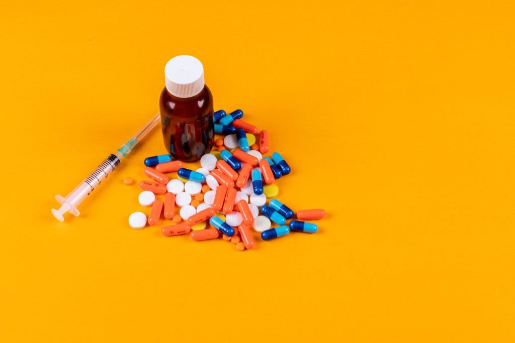 Set needle bottle pills