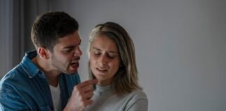 Are You Dating A Narcissist? How to Get Out of It?