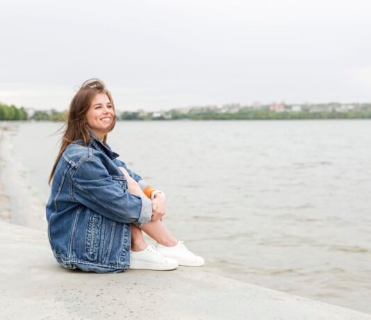 The Beginner’s Guide to Being Happy Alone